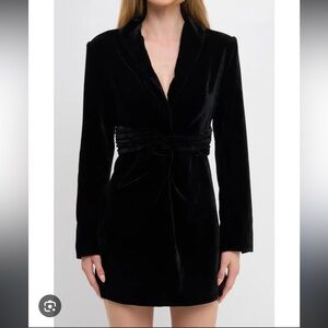 Endless Rose Women's Long-Sleeved Velvet Mini Dress
Size